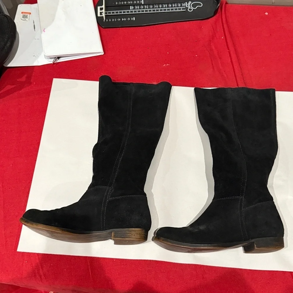 Black leather mid calf Boots